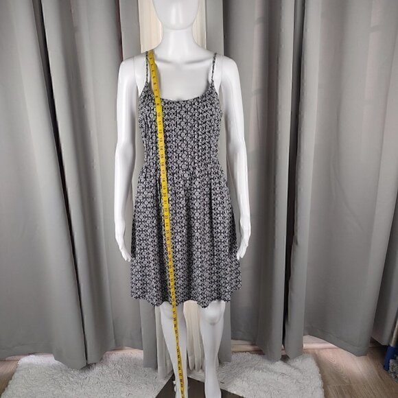 Old Navy Women's B&W Spaghetti Strap Side Zip Sunflower Dress Size Medium - Picture 6 of 11